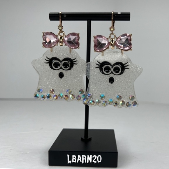 Betsey Johnson White Acrylic GHOST Halloween Earrings NWT Jewelry Box Rhinestone - Picture 3 of 3